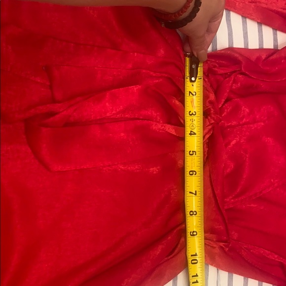 Satin red jumpsuit - Picture 7 of 8